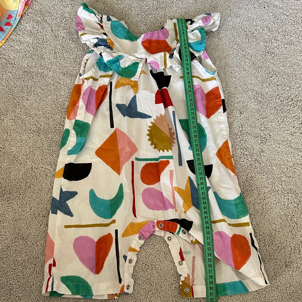 FARM Rio White Multicolor Geometric Ruffle Romper - Picture 5 of 7